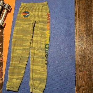 Girls green camo aviator nation sweatpants size 12